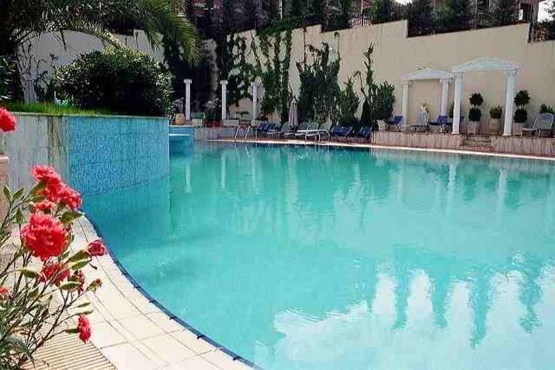 Hotel Butrinti ساراندا المرافق الصورة